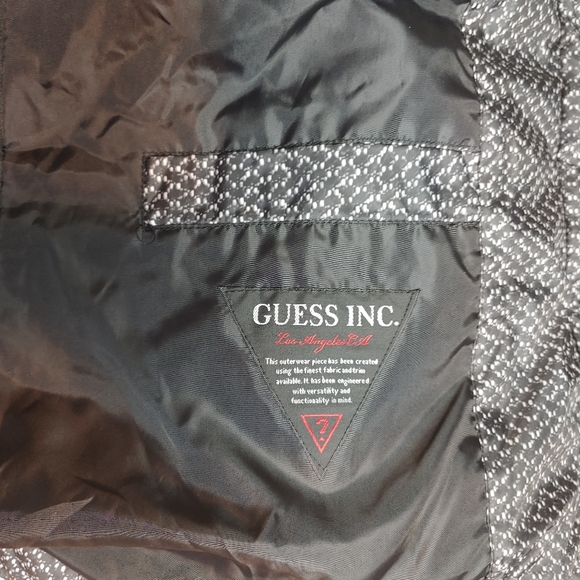 Guess Quilted Puffer Jacket full zip women's Size L Black with white pattern - Picture 11 of 16